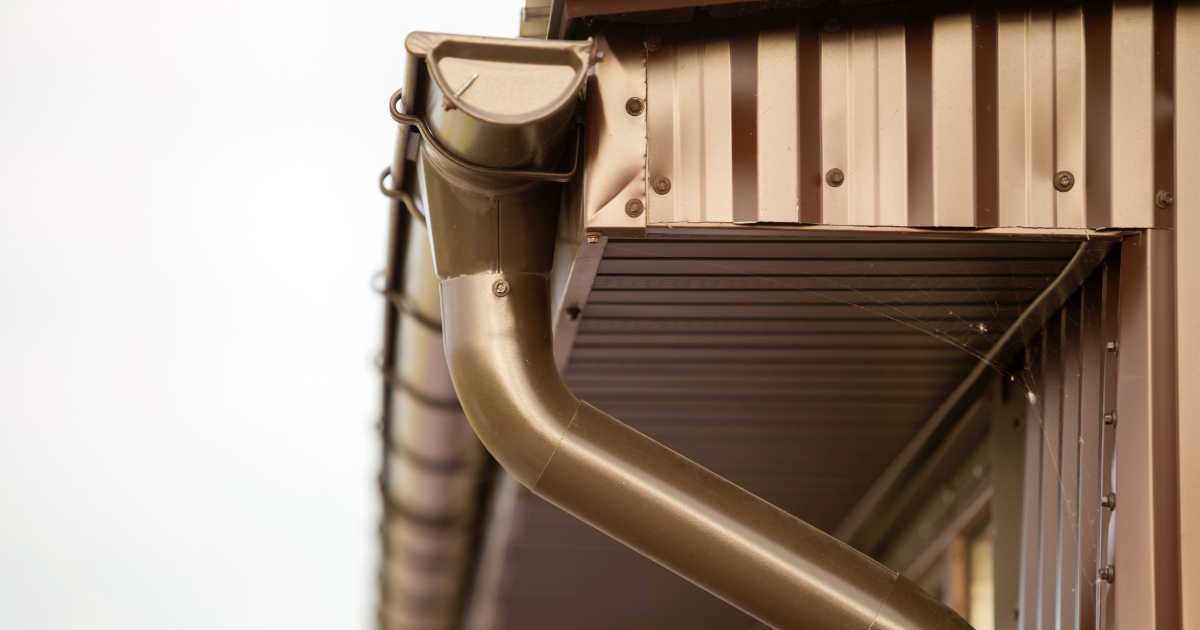 Leaf Filter vs. Leaf Guard: Which Gutter Protection Is Best for Your Pittsburg, KS Home?